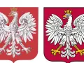 Dwa godła Polski: starsze, bardziej stylizowane, obok nowszego, z wyraźniejszymi konturami i złotymi szponami.