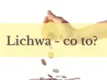 Dłoń wyciska cytrynę, z której spadają monety. Napis "Lichwa - co to?" sugeruje, że chodzi o lichwiarza i jego nieuczciwe praktyki.
