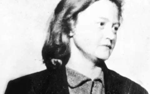 Portret Ilse Koch, która znana jest z okrucieństwa wobec więźniów, w tym dzieci.